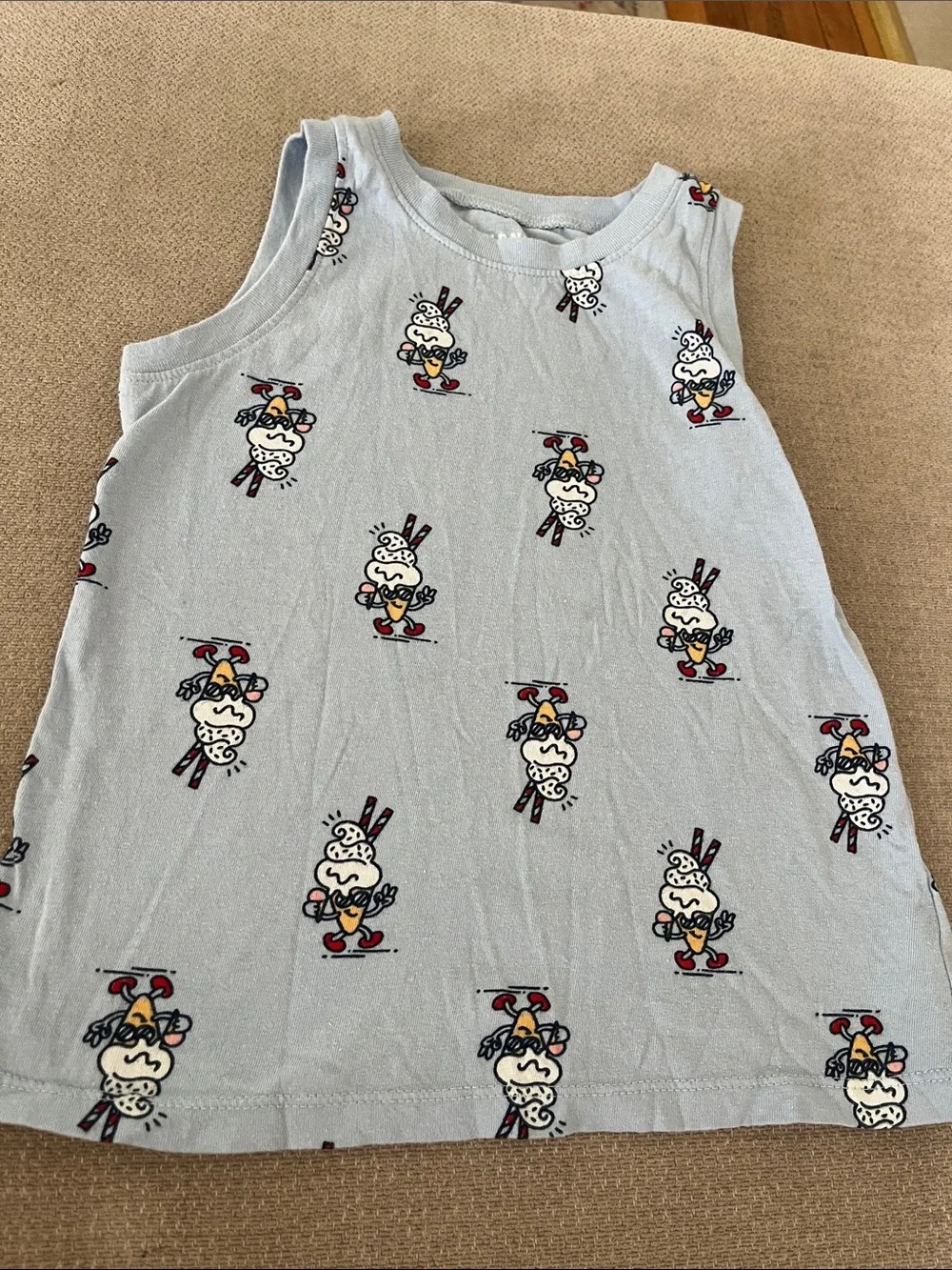 💙5 for $10💙Old Navy ice cream tank 5t